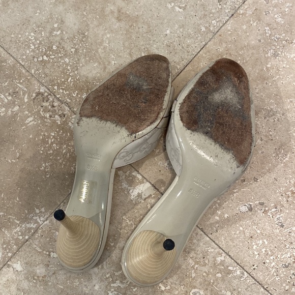 Gucci low heel size 8 1/2 - Picture 7 of 7